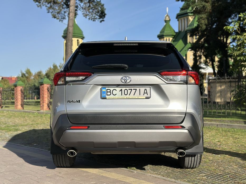 Toyota Rav4 2019 р. Офіційний автомобіль!