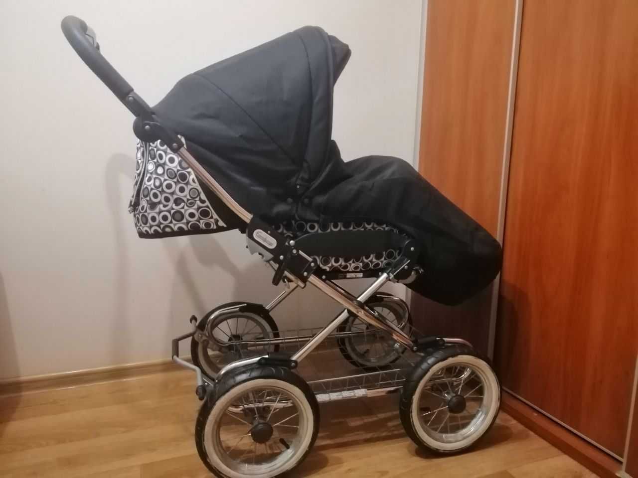 Універсальна дитяча коляска Emmaljunga 2in1