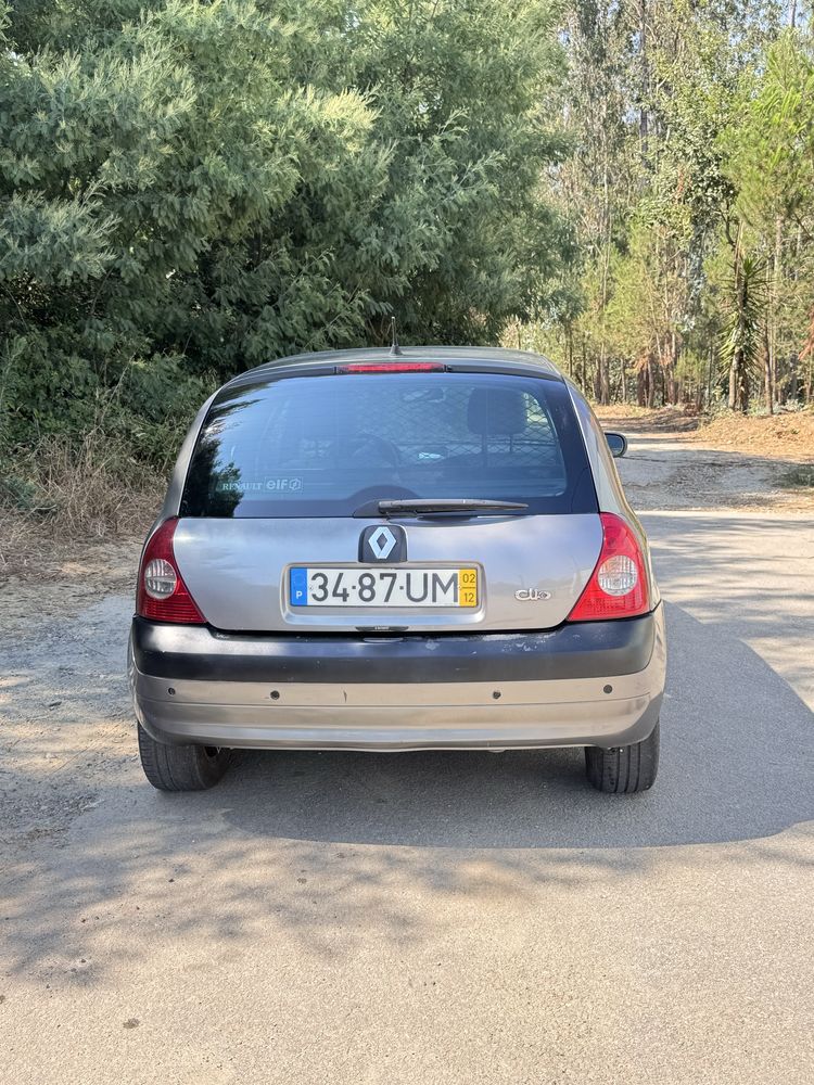 Renout Clio 1.5 DCI Comercial