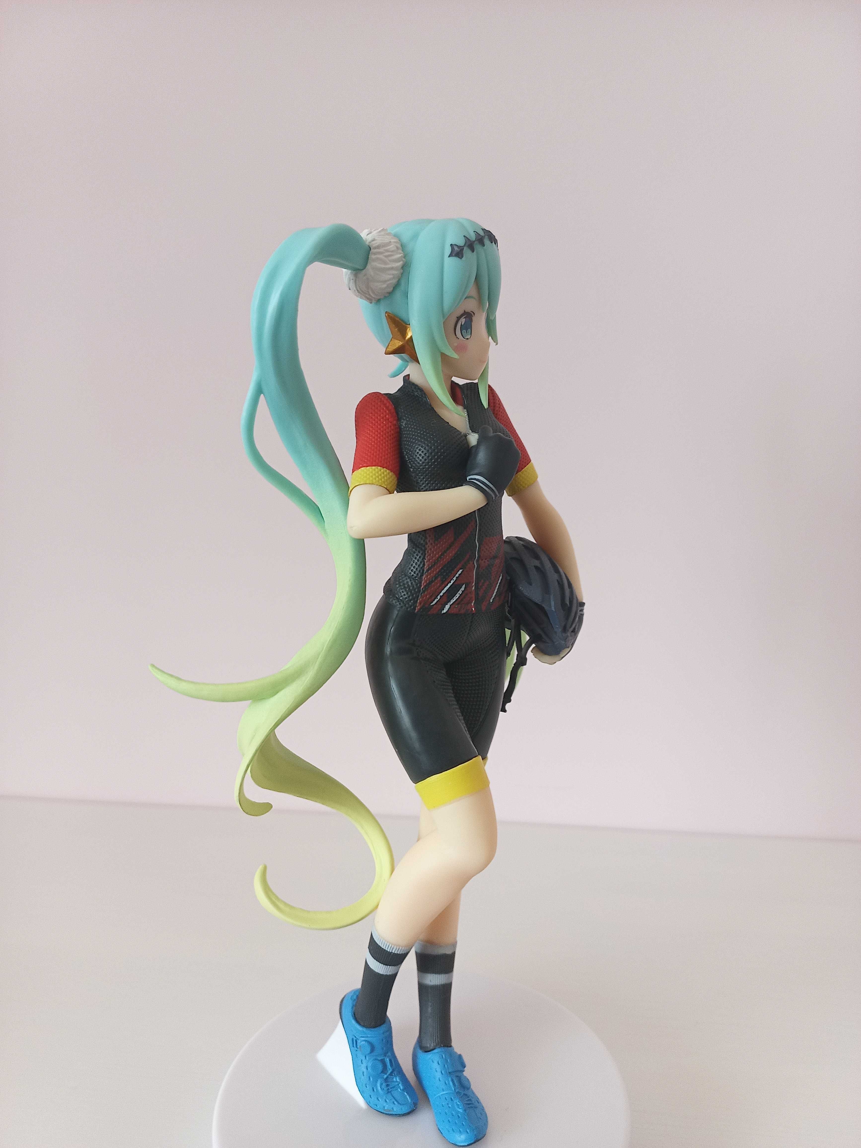 Racing Hatsune Miku 2018 Team - UKYO Figure