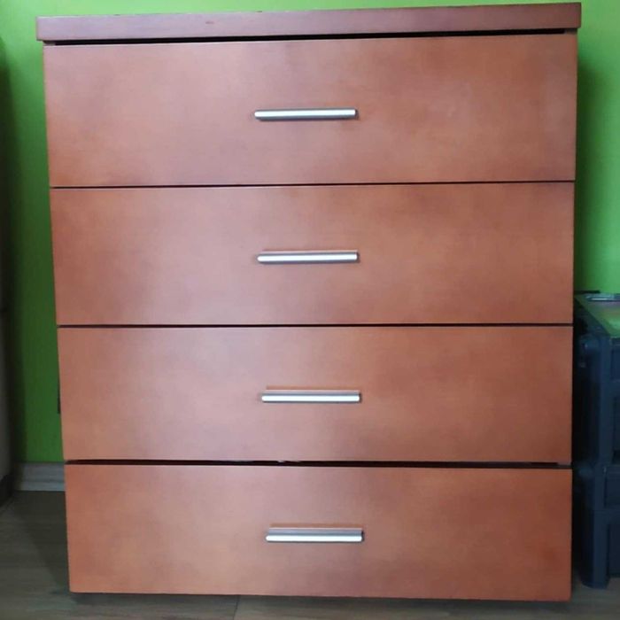 Sprzedam komplet DREWNIANYCH MEBLI do salonu