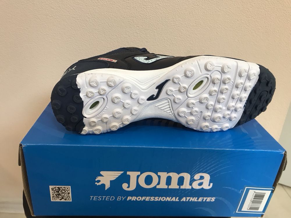 Продам сороконожки JOMA. Top Flex