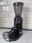 Młynek Żarnowy Hario V60 elektryczny do kawy