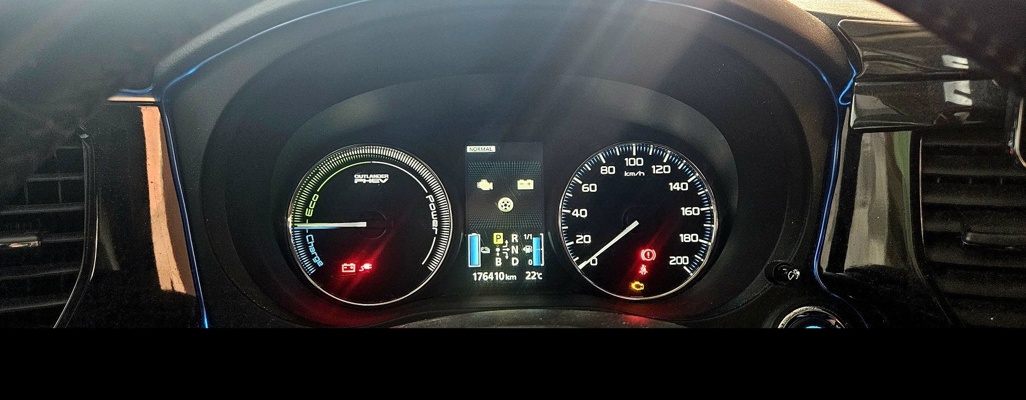 Mitsubishi Outlander PHEV 2014 – Híbrido Plug-in