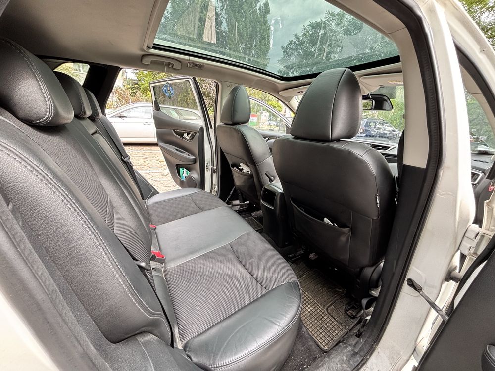 Samochód Nissan Qashqai 2015r.
