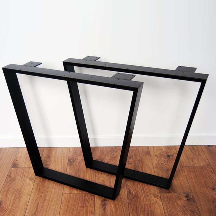 Trabalhos serralharia - Pés em ferro para mobiliário, portões etc.