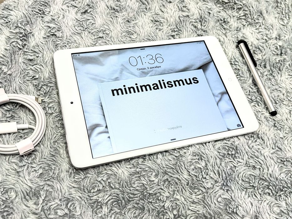 IPad Mini 1 (16 gb) wi-fi + стилус! A1432