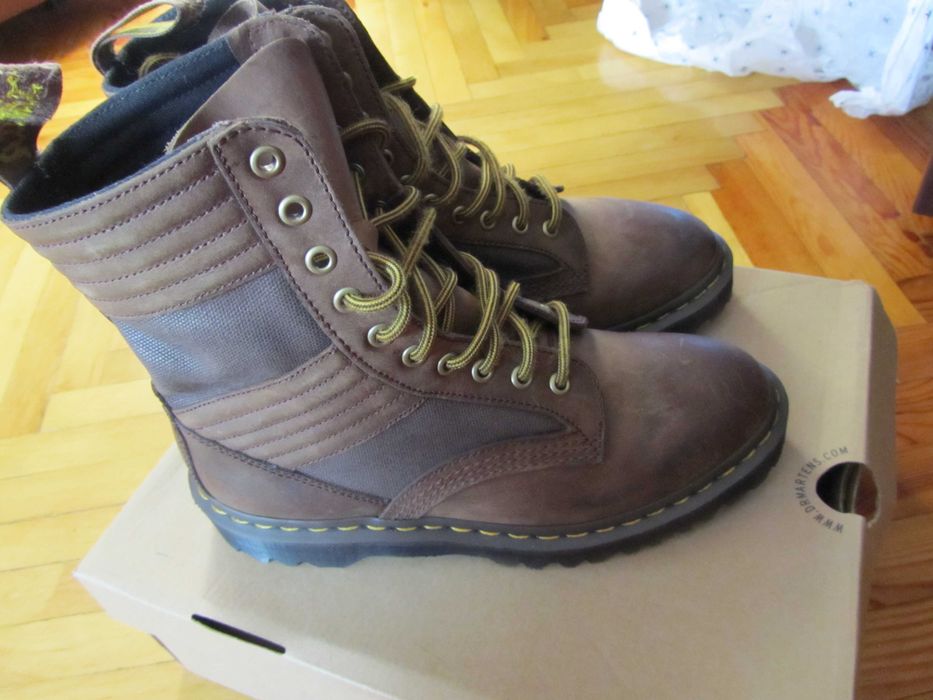 Кожаные женские ботинки берцы ТМ Dr. Martens. Оригинал.