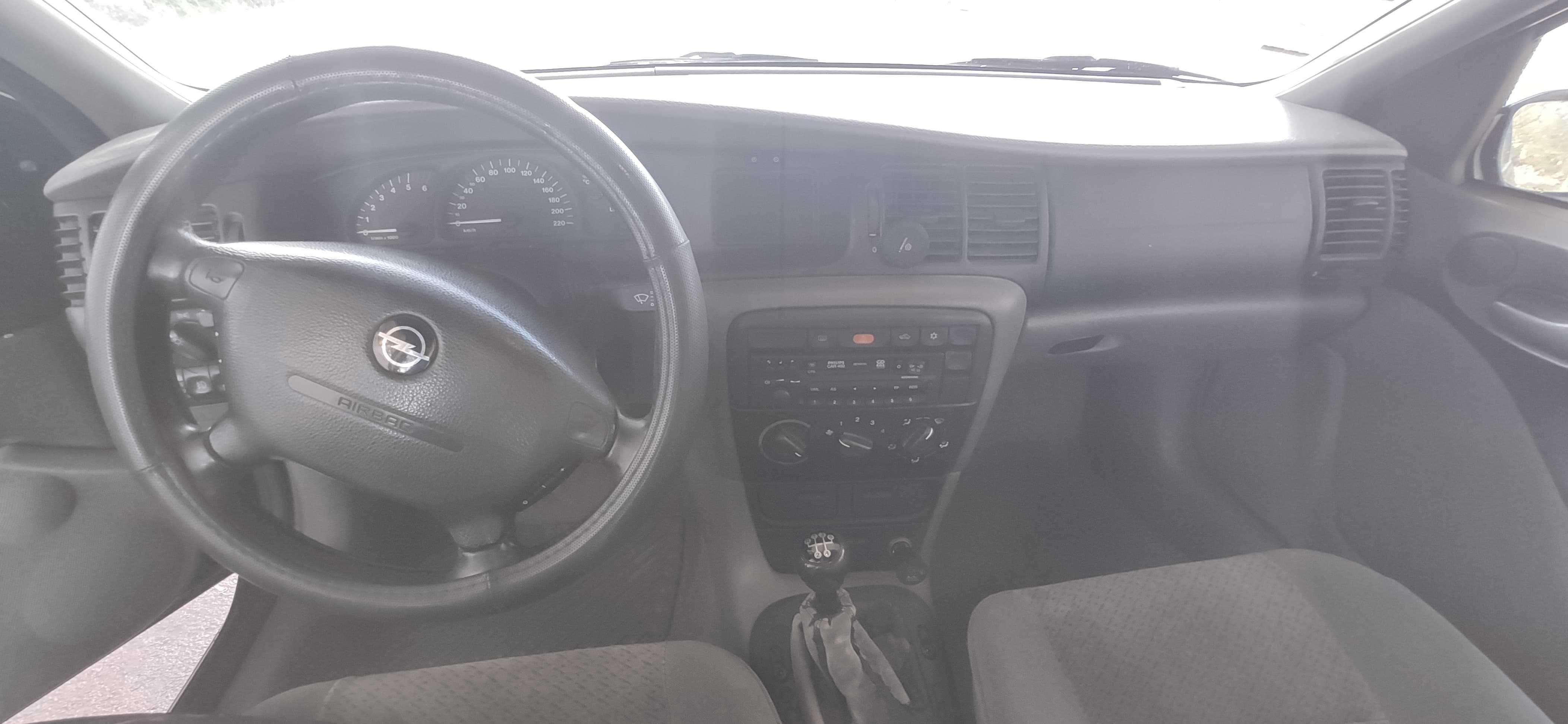 Opel Vectra B Caravan 2.0 DTI