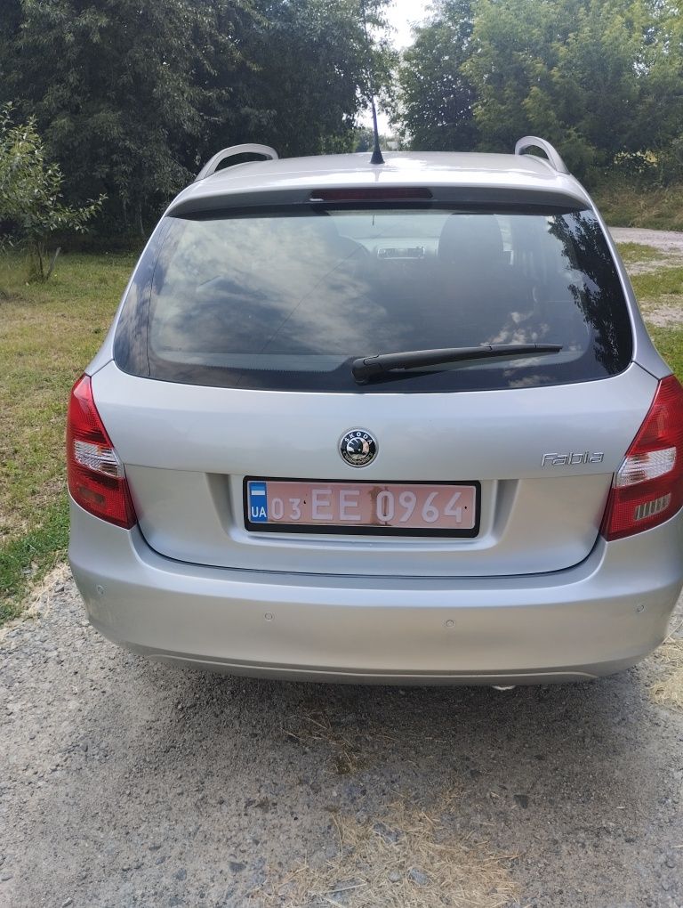 Продам Шкода Фабія 1.4