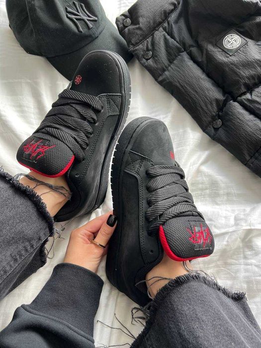 !SALE! DC x Slayer Court Graffik Black/Red 36 37 38 39 40 41 42 43 44