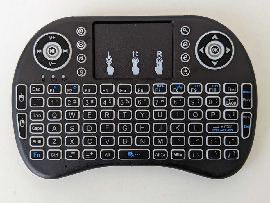 Comando Universal USB | Teclado QWERTY | Touchpad | Luz | Bateria | i8