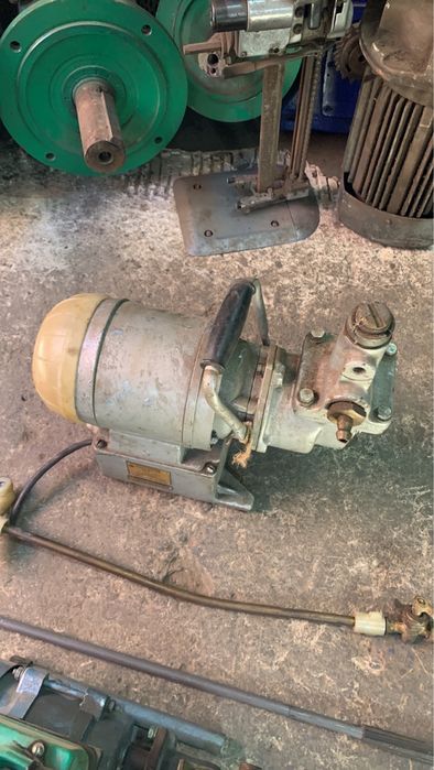 Опрыскиватель СОМ (сом-2)