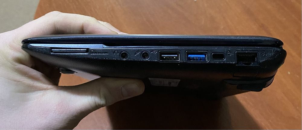 ноутбук Asus Eee PC 10"/ на відновлення! N1043