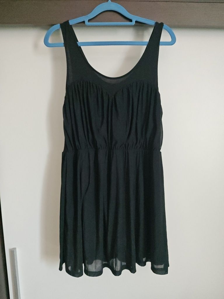 Mała czarna na lato H&M