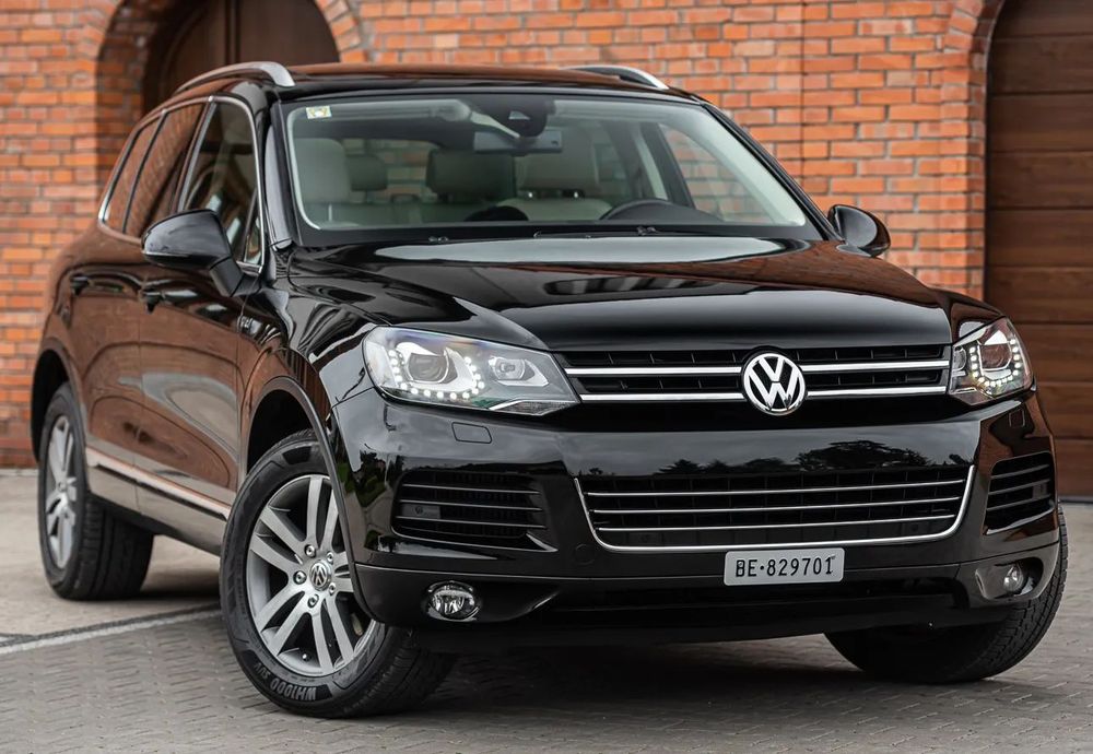 Volkswagen Touareg R-LINE 3.0TDI 245KM Bi Xenon, LED, Navi, Panorama