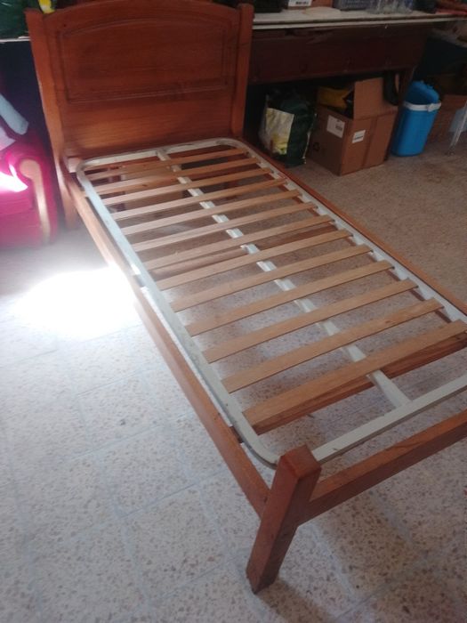 Cama de solteiro