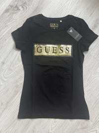 T-shirt damski Guess oryginalny