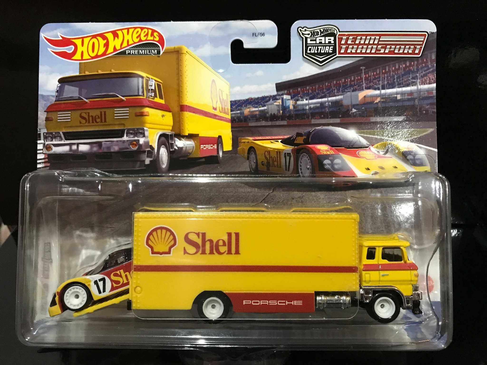 Hotwheels 1/64 Team transport - Varios