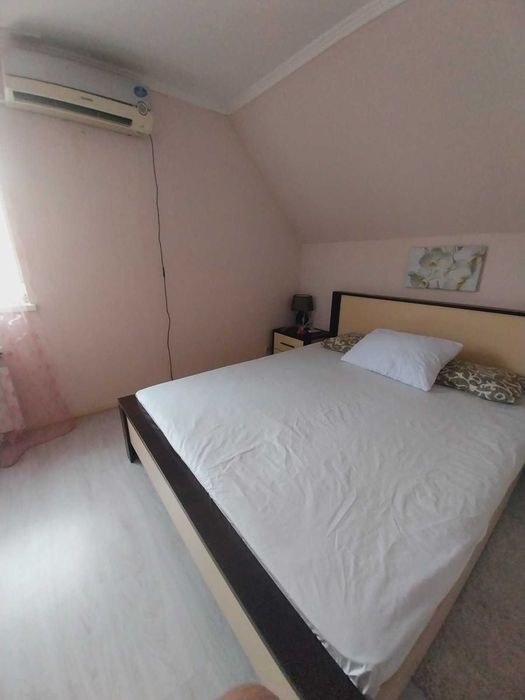 Оренда будинку Осокорки