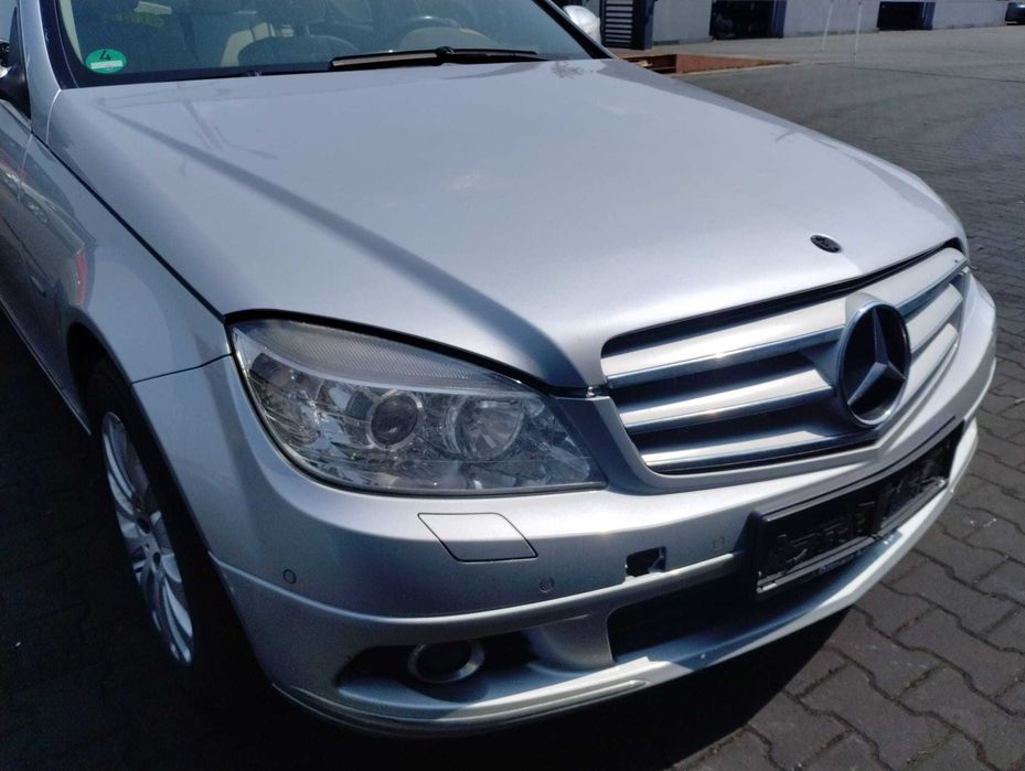 maska przód przednia Mercedes W204 S204 C775