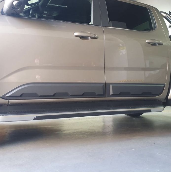 FRISOS DAS PORTAS VW AMAROK 2023+