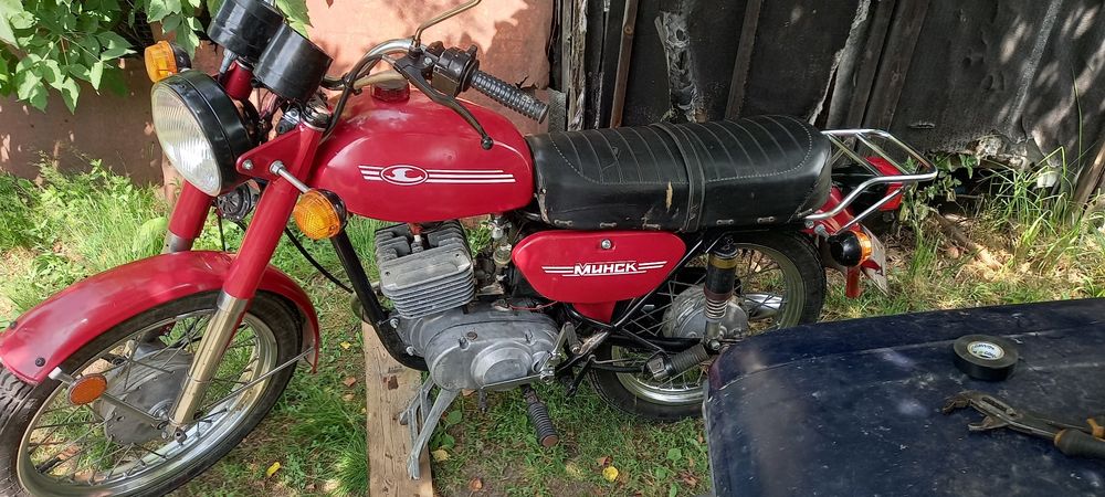 Продам добрий зручний минск