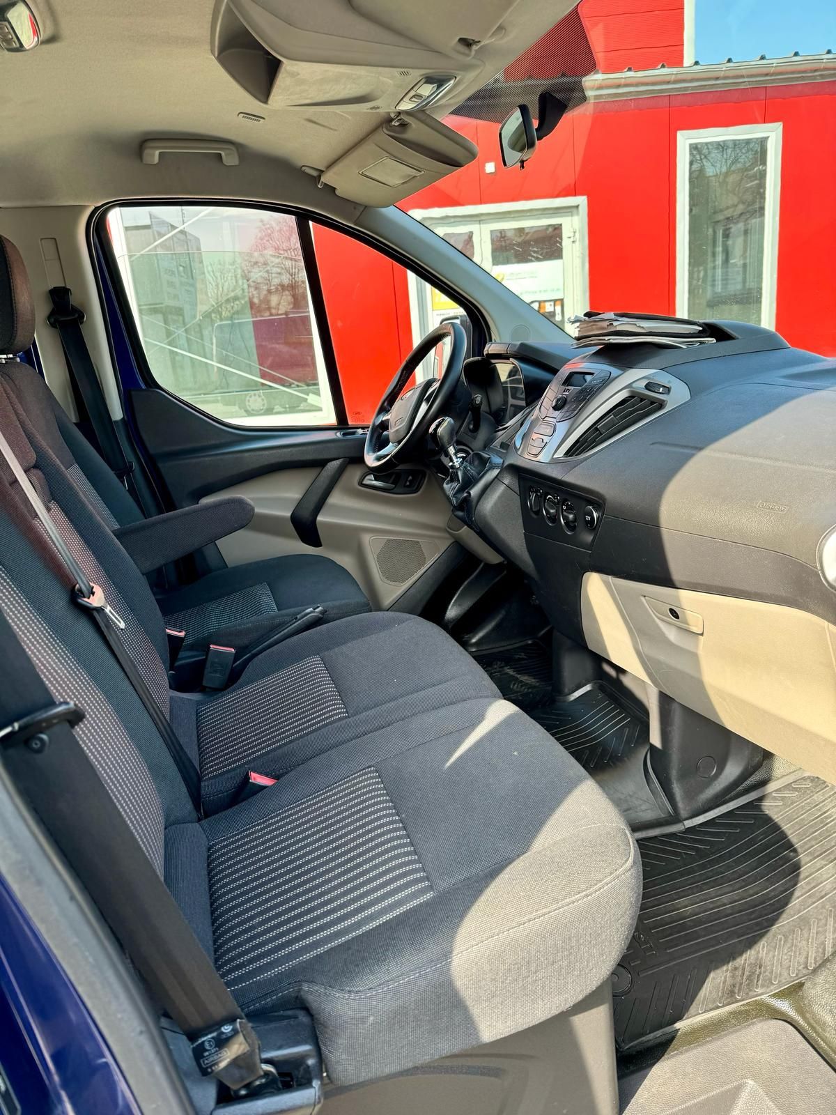 Ford transit custom 2016r  2.0 tdci 155km brygadówka