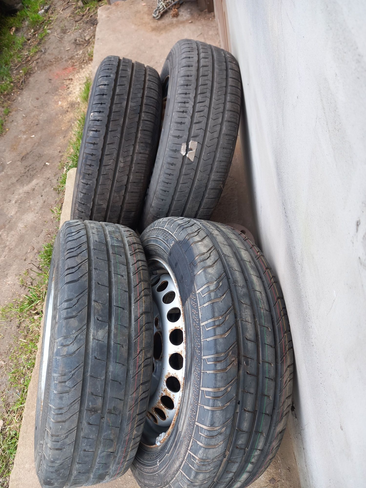 Koła letnie  205/65 R16 C ,z Nowymi oponami VW T5, VW T6