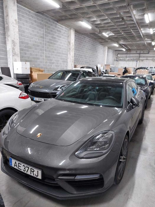 Porsche Panamera Turbo S Híbrido – Full Extras