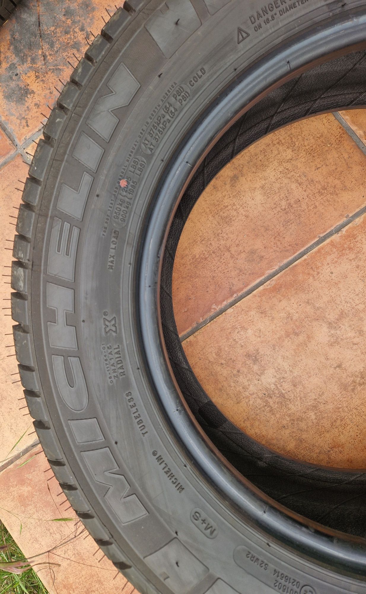 Opony 215 65 r 16c