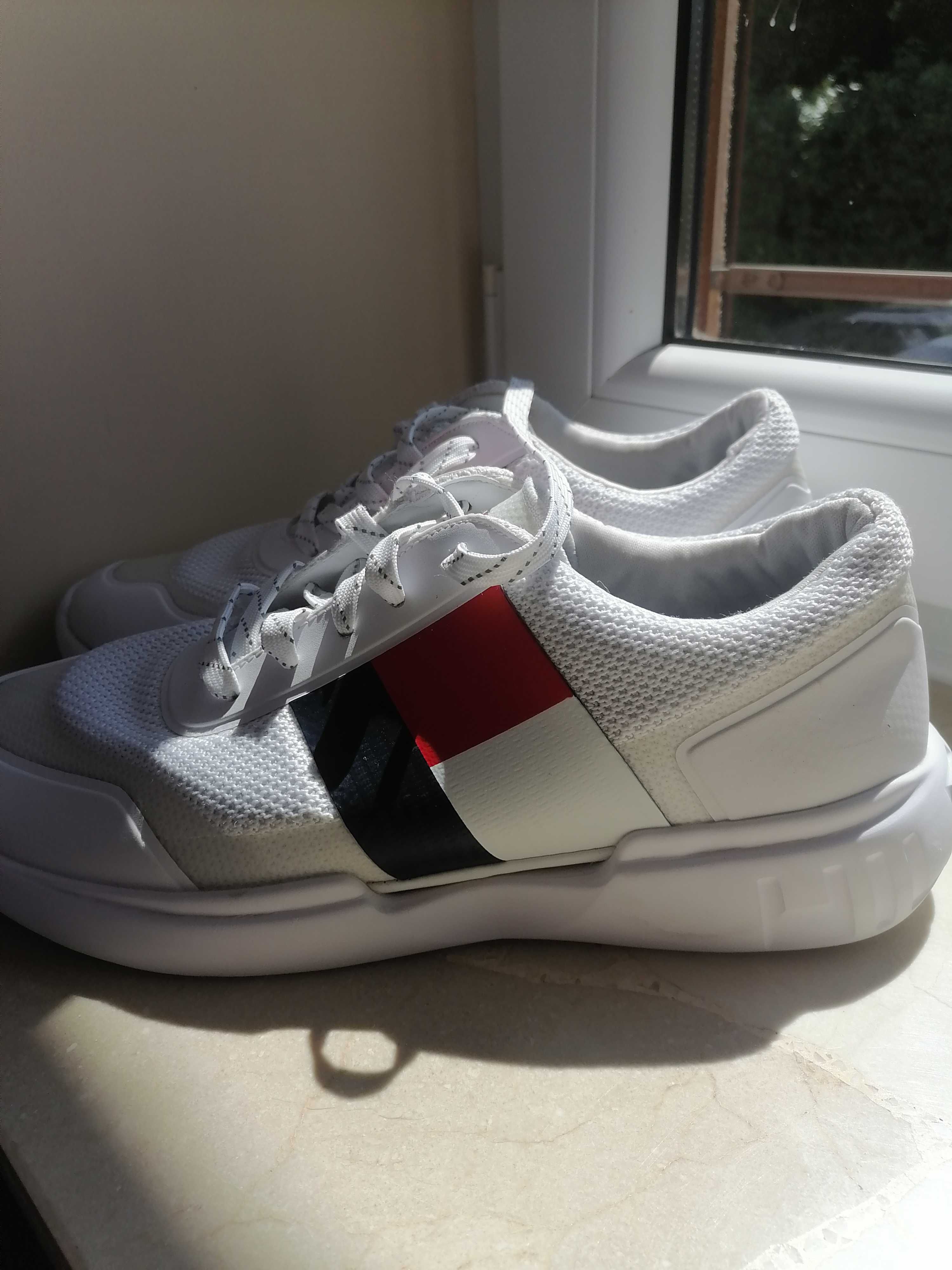 Do renowacji Buty sportowe rozm 43