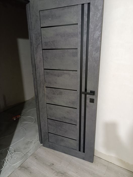 Двери межкомнатные б/у в новом состоянии