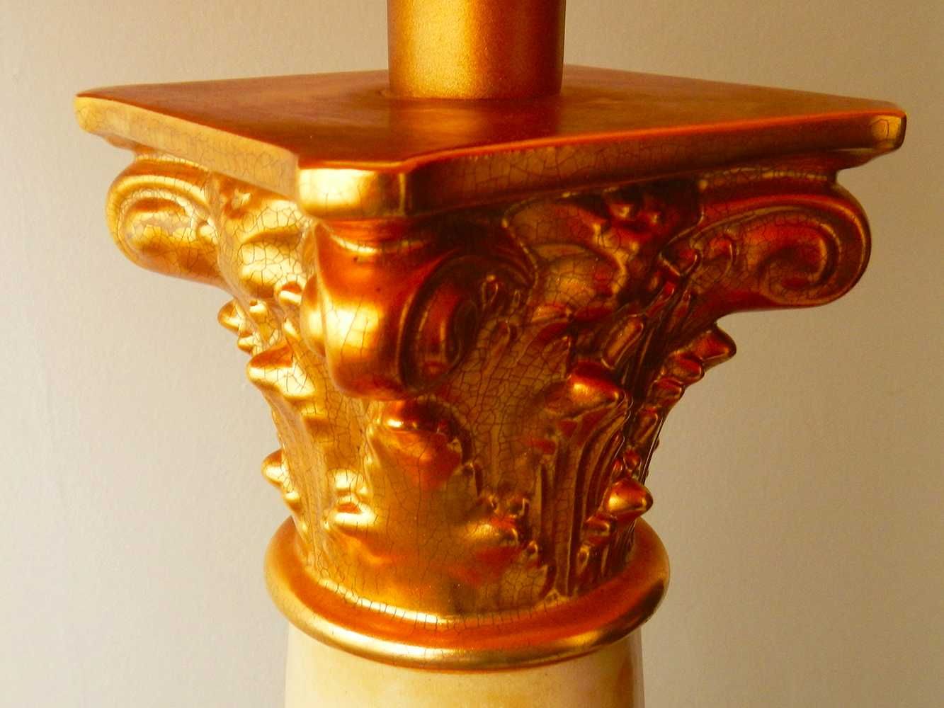 Elegante candeeiro de mesa Le Dauphin