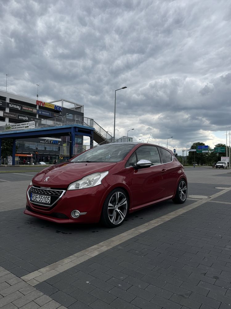 Peugeot 208 1.6 GTI