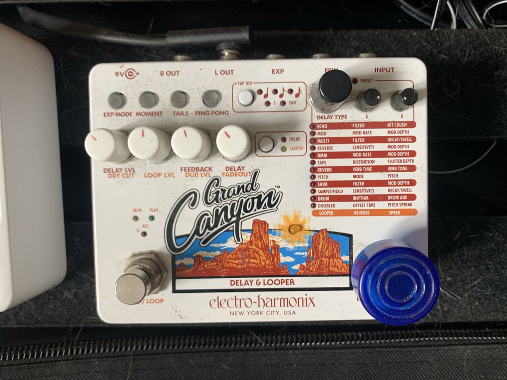 Electro-Harmonix Grand Canyon - delay, echo