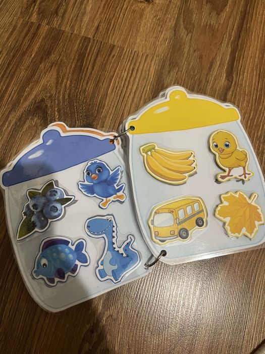 Книжка-альбом на липучках. Розвиваюча гра. Дітям від 1-5 р.