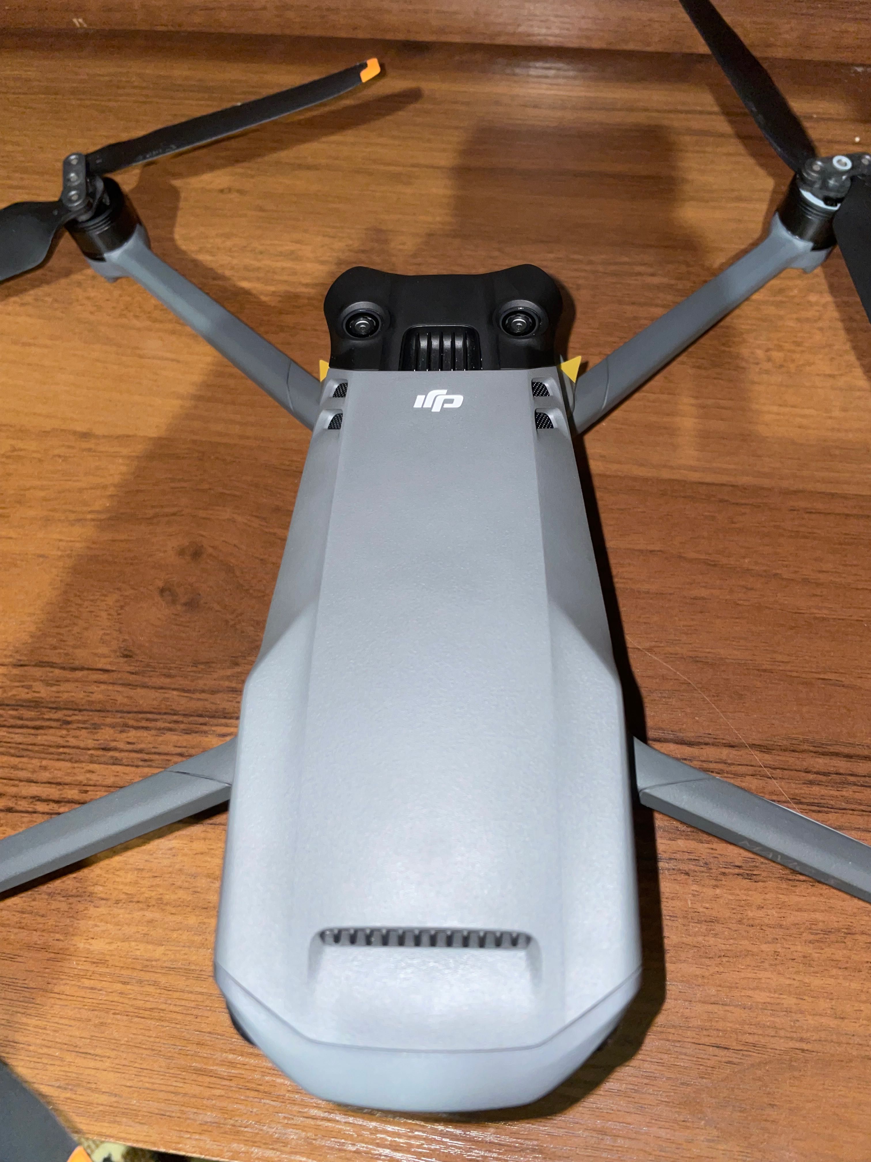 Квадрокоптер Dji Mavic 3