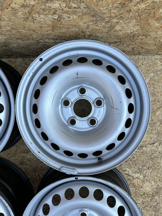 Диски5/120 R16 ET51 цо(діа)65.1 титани диски