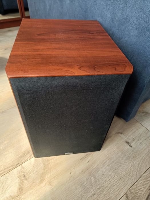 Subwoofer aktywny Magnat