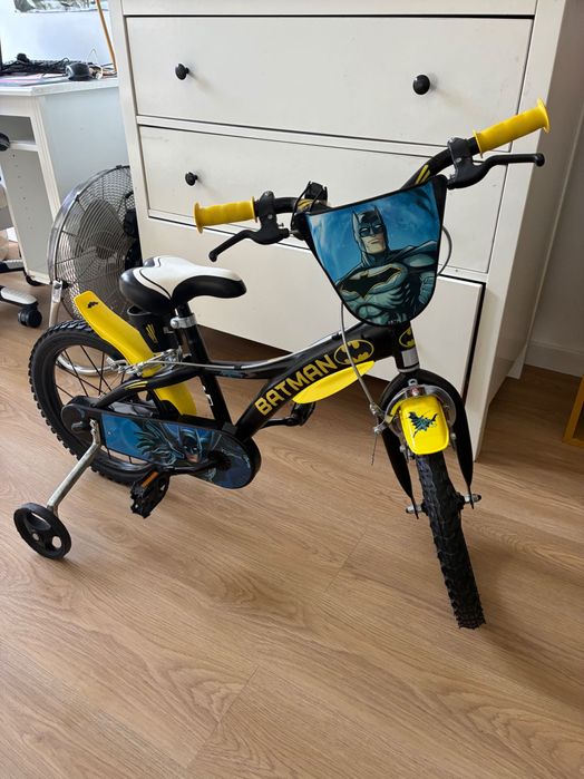 Bicicleta batman de criança
