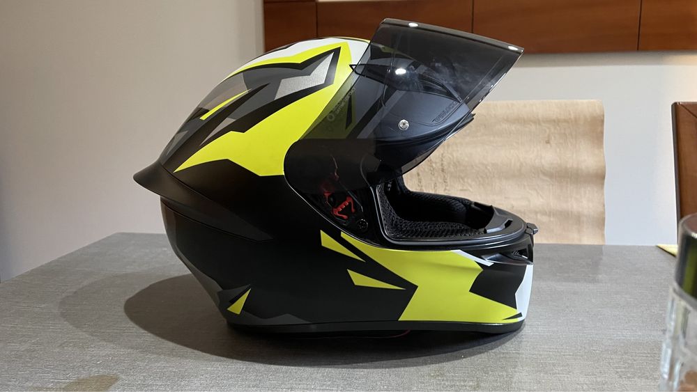 Capacete AGV K-1 Mir