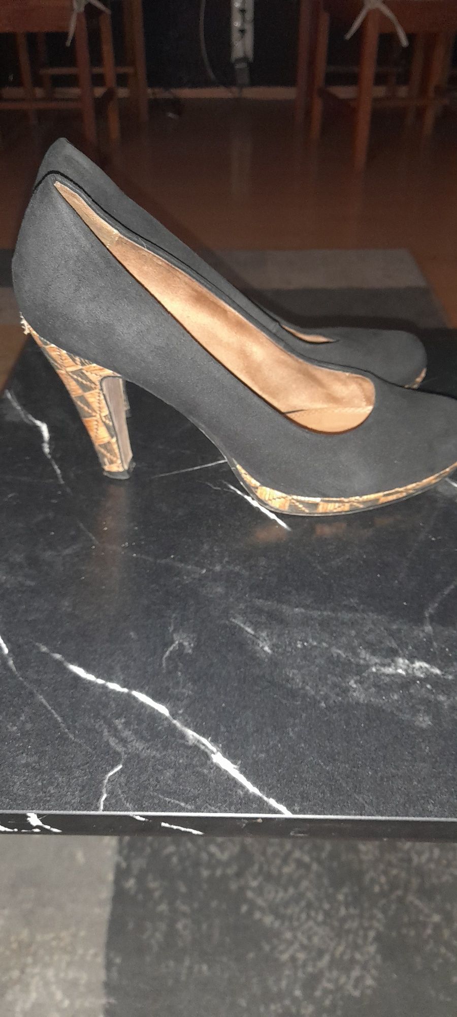 Buty czarne rozmiar 39