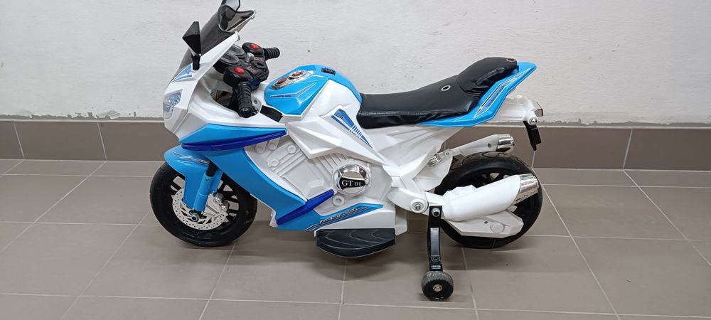 Дитячий мотоцикл