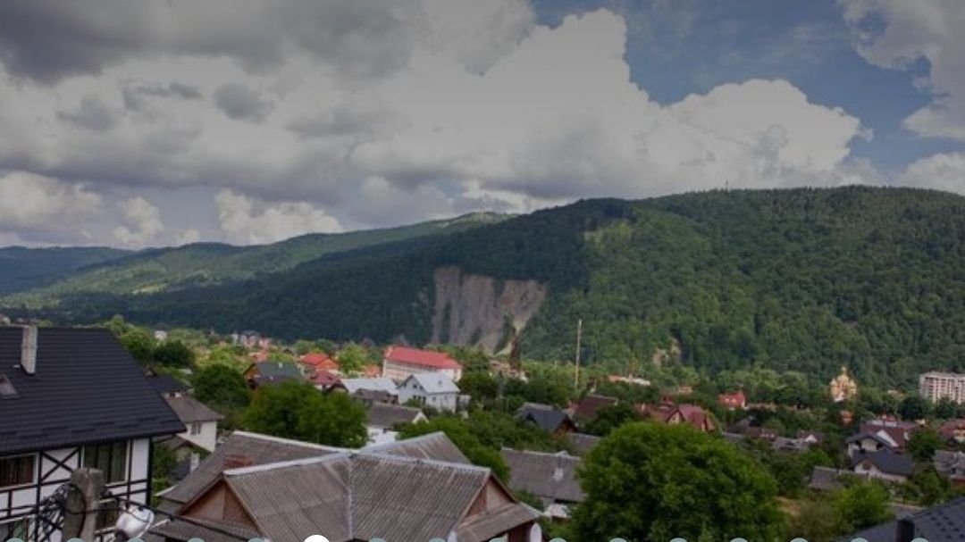 Будинок/ дім/котедж  у центрі  ЯРЕМЧЕ готовий до продажу
