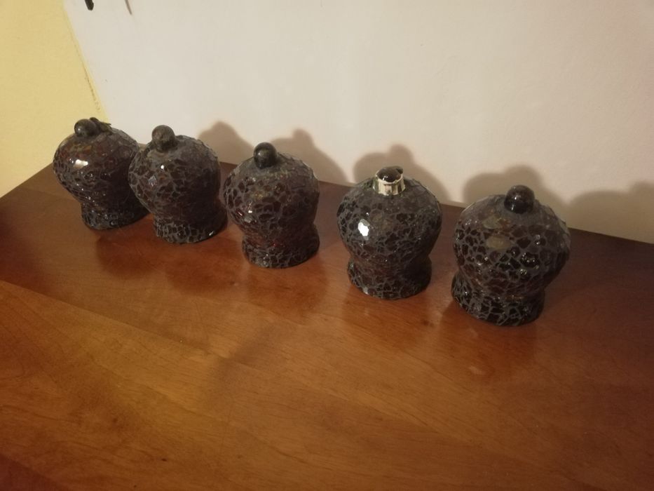 Szklane banki, starocie