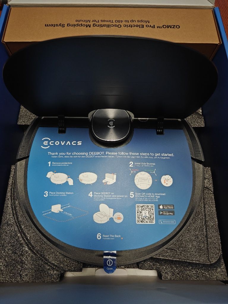 Zestaw, robot sprzątający Ecovans Deebot Ozmo T8 AIVI + stacja dokując
