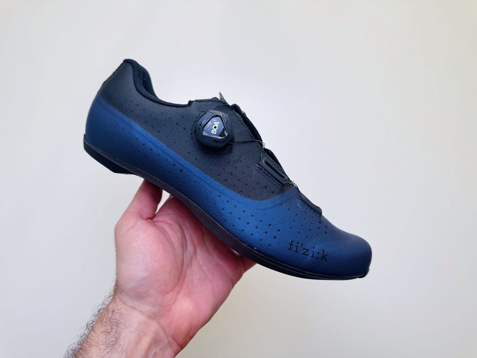 Fizik Tempo Overcurve R4 Navy Black 8 1/4 41 26,35cm spd buty szosowe