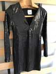 Vestido de festa de paetes preto