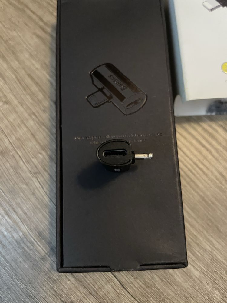 AUX Baseus L46 аудіо адаптер для гаджетів